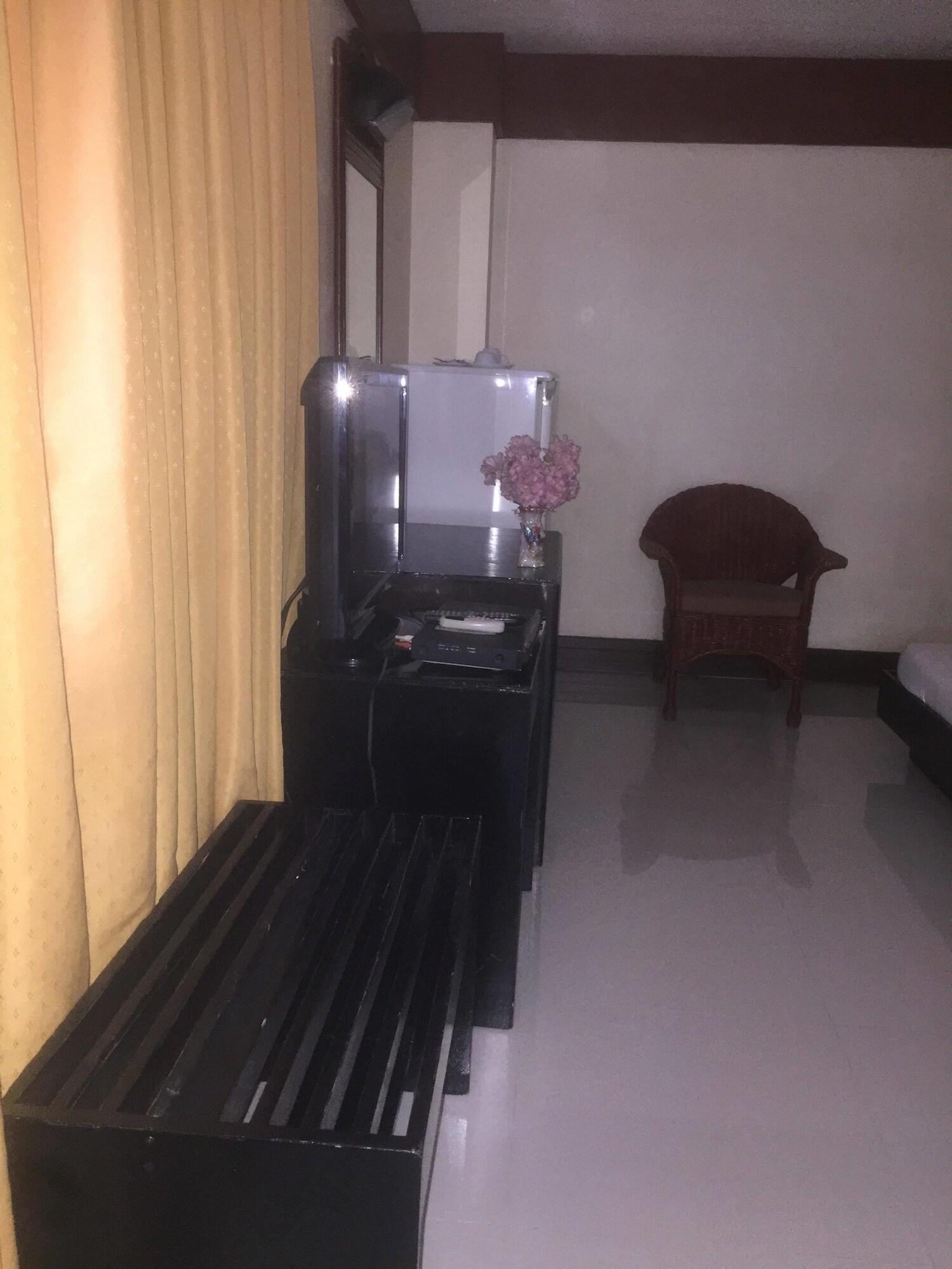 Paragon Suites Cebu Buitenkant foto