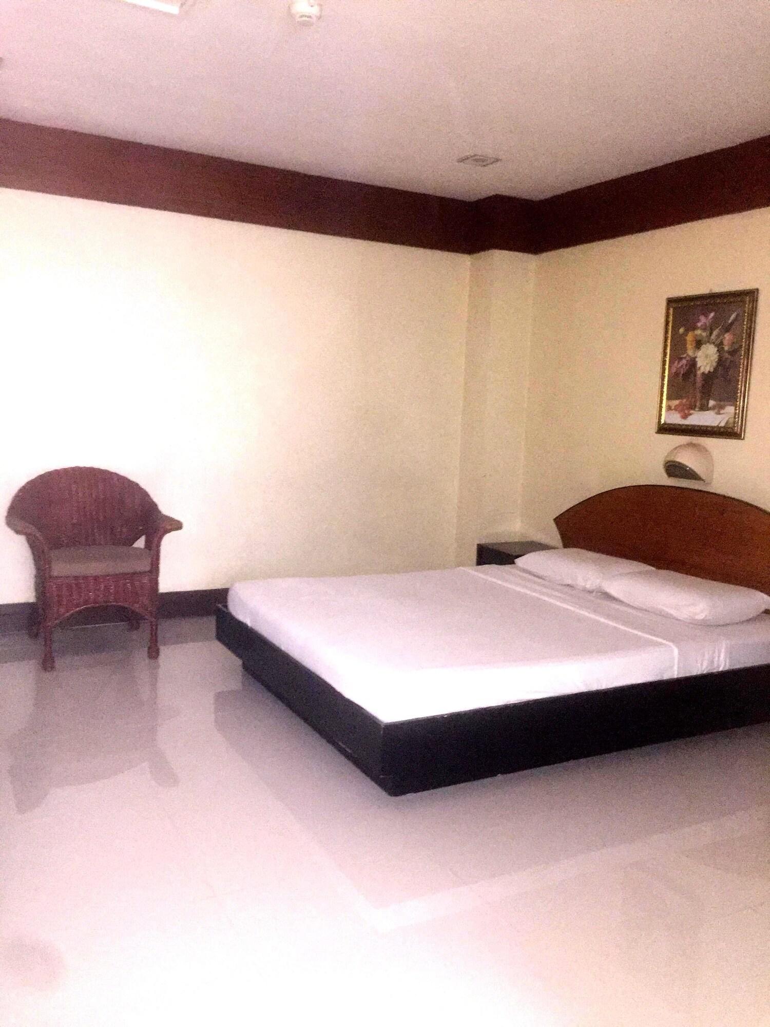 Paragon Suites Cebu Buitenkant foto