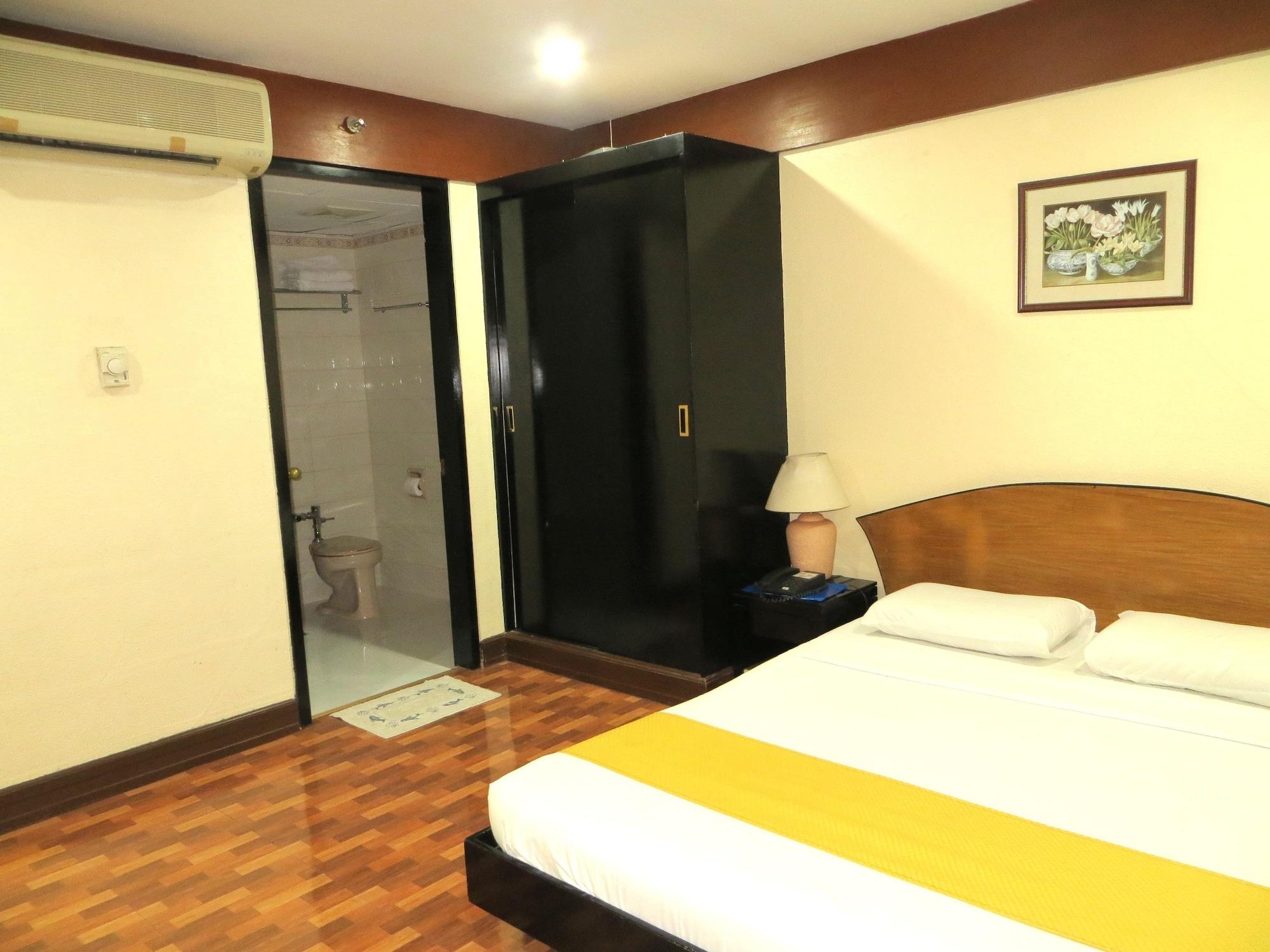 Paragon Suites Cebu Buitenkant foto