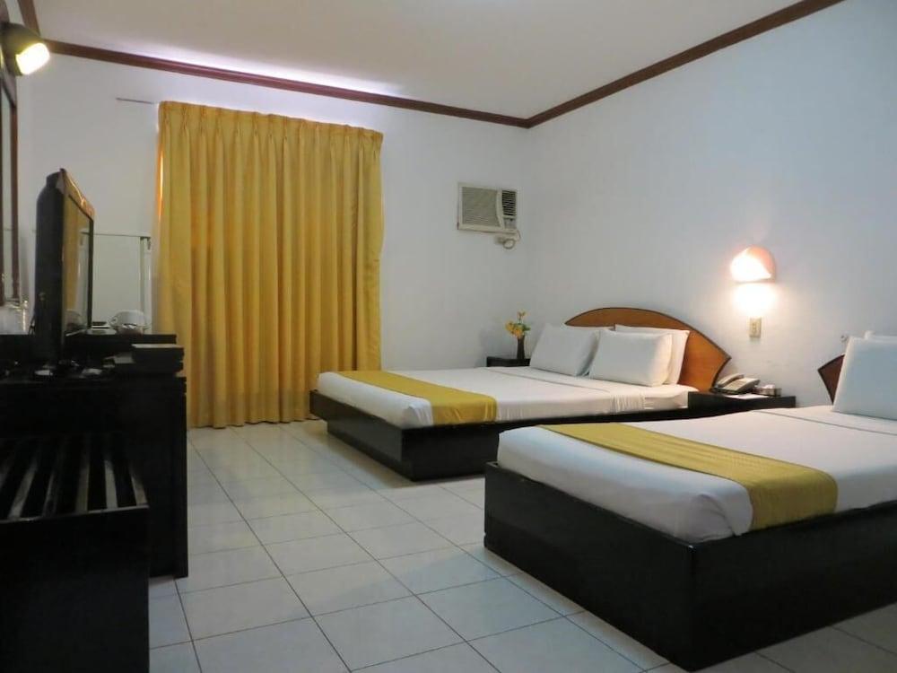 Paragon Suites Cebu Buitenkant foto
