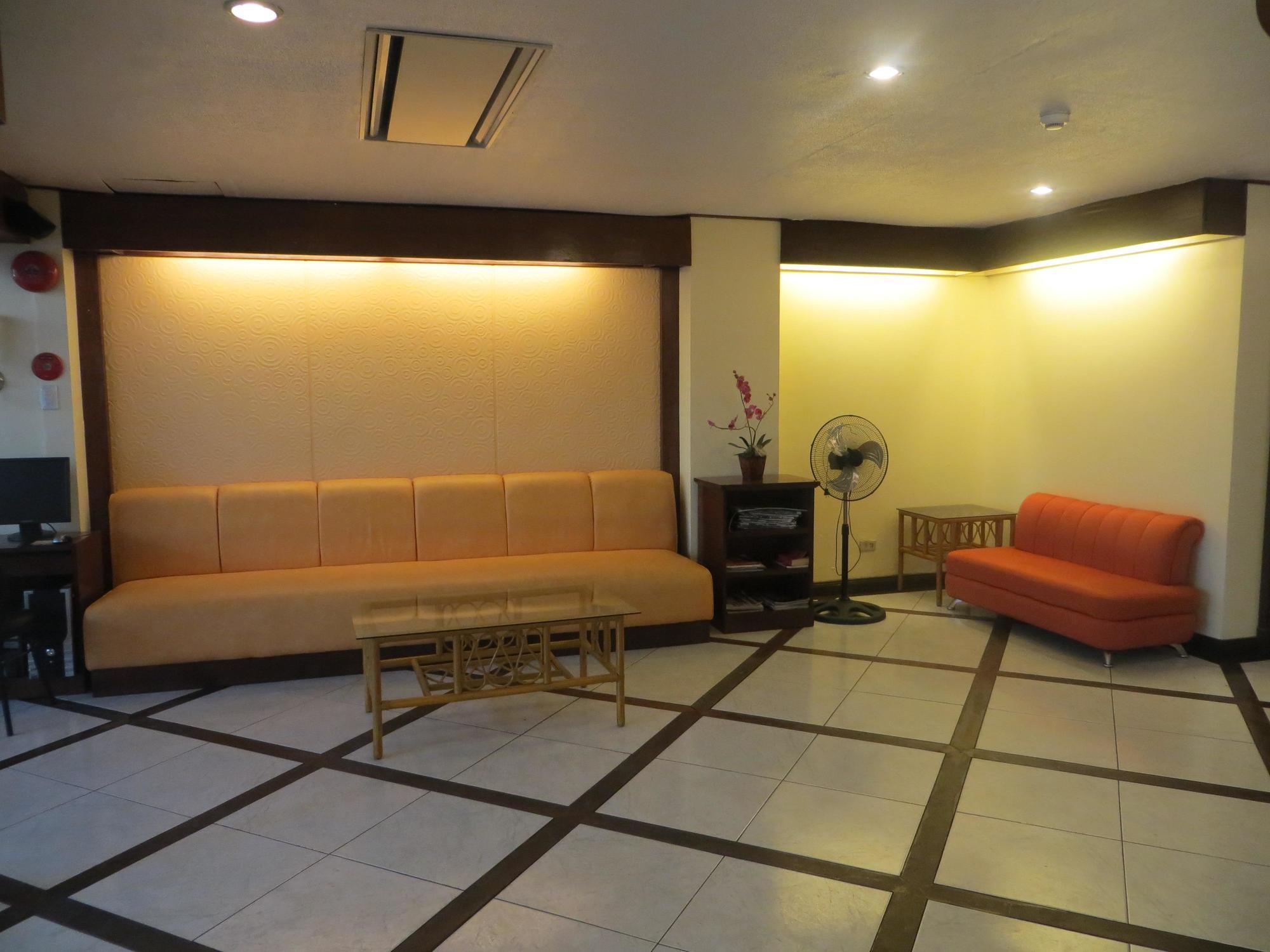 Paragon Suites Cebu Buitenkant foto