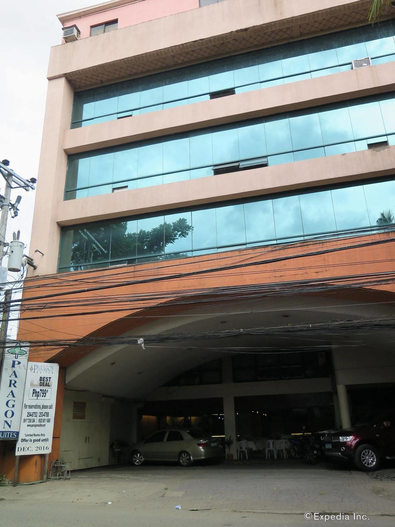 Paragon Suites Cebu Buitenkant foto